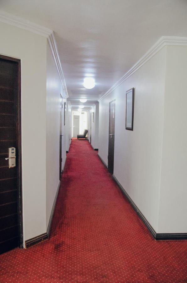 Towers Lodge Boksburg Exterior foto
